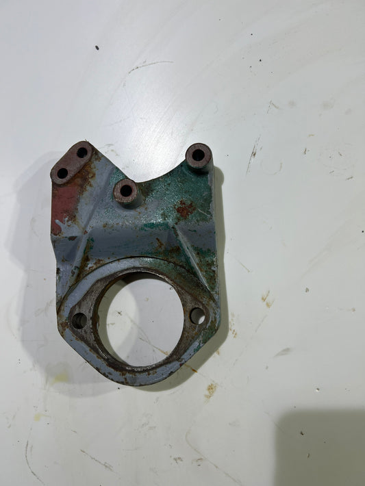 MD11C Starter Motor Bracket